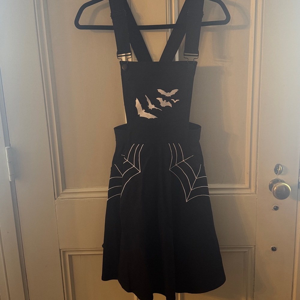 HELL BUNNY MISS MUFFET PINAFORE DRESS.  S XS